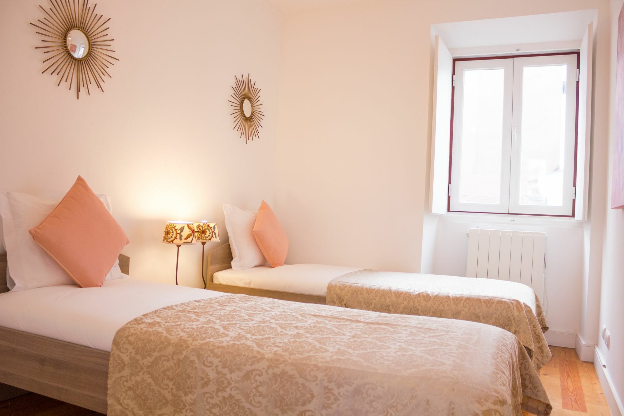 Sao Bento Lux By Lu Holidays Lissabon