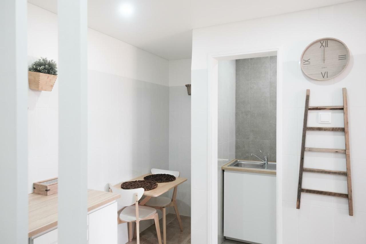 4u Suites&guesthouse Vii Airport * Lisboa