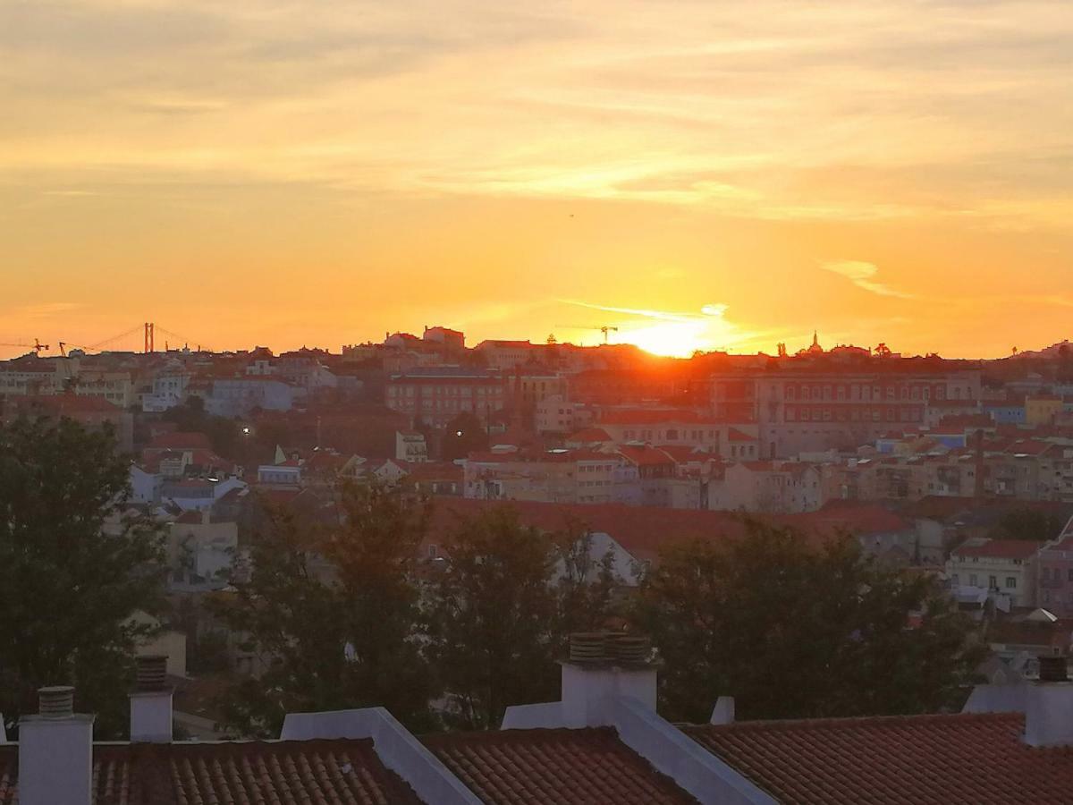 The Sunset Flat *