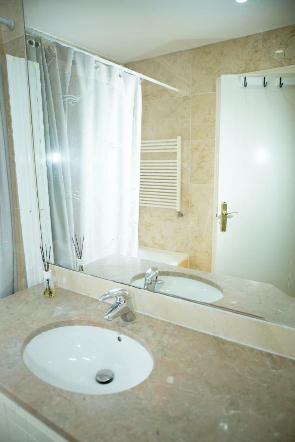 Ideal 2 Apartment *