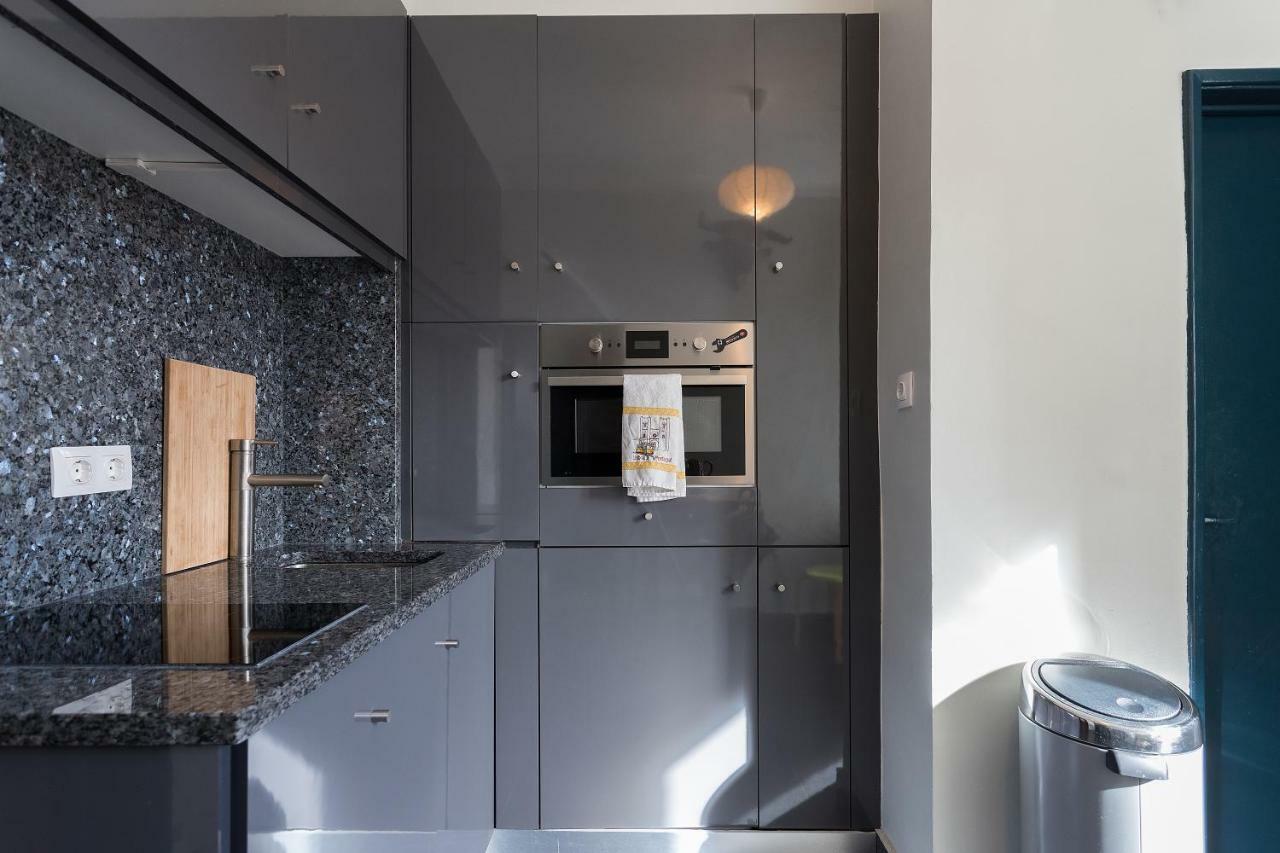 Chiado Bairro Alto, Bright And Newly Renovated 3 Bedroom Apartment, Historical Center Apartment