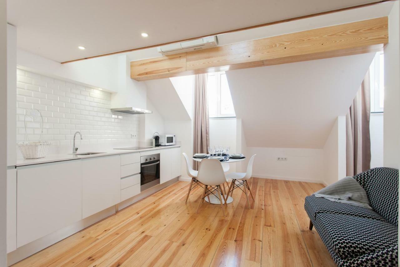 Apartment Center