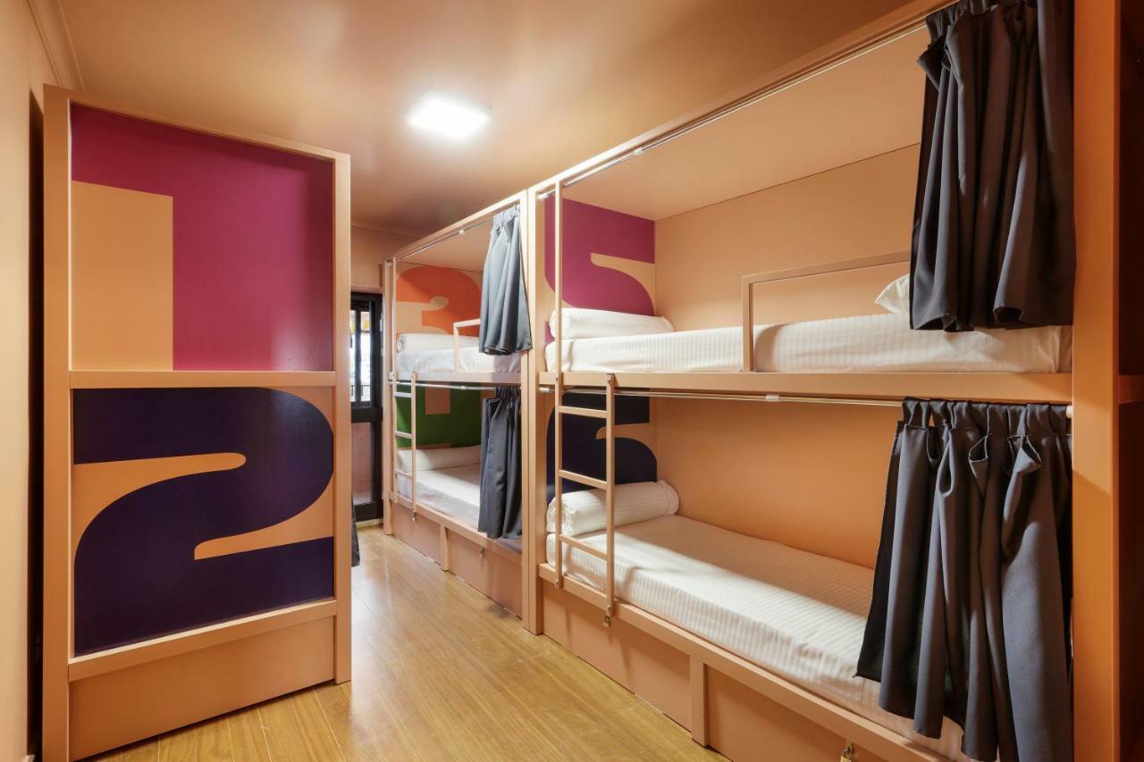 Auberge de jeunesse Huux *