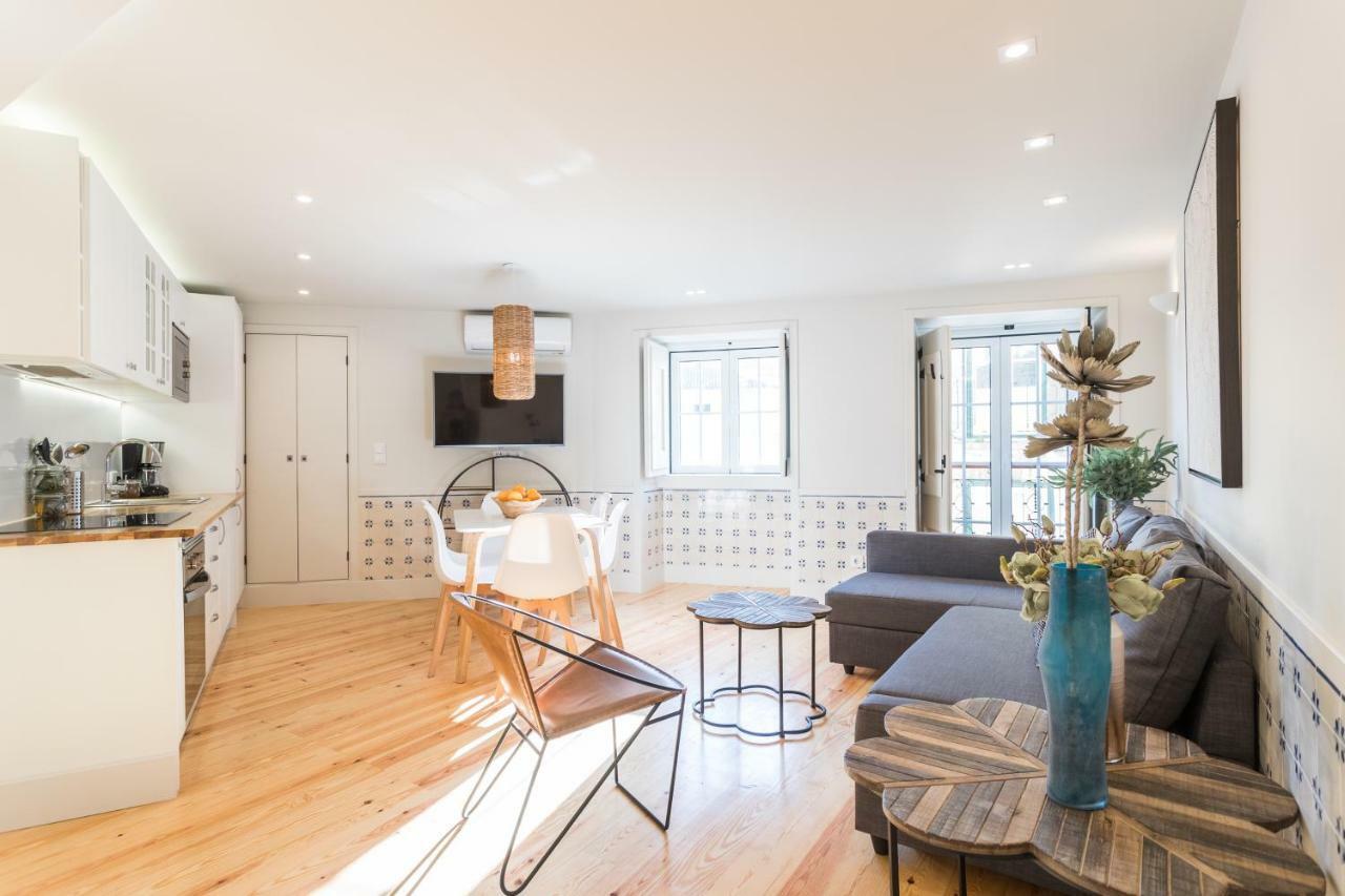 Apartment Alfama Cozy Two-bedroom W/ River View - By Lu Holidays