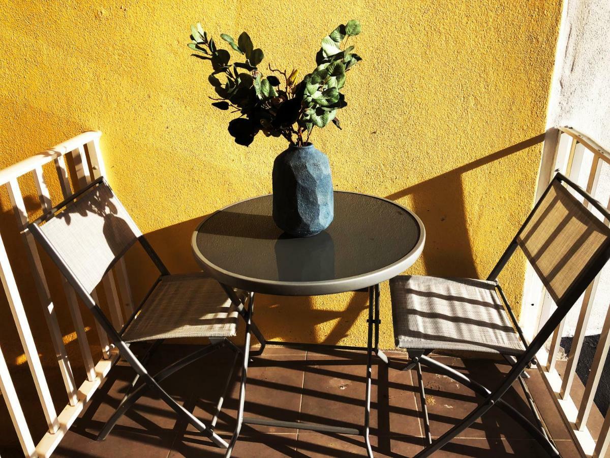 20 1 - With Terrace Appartement *