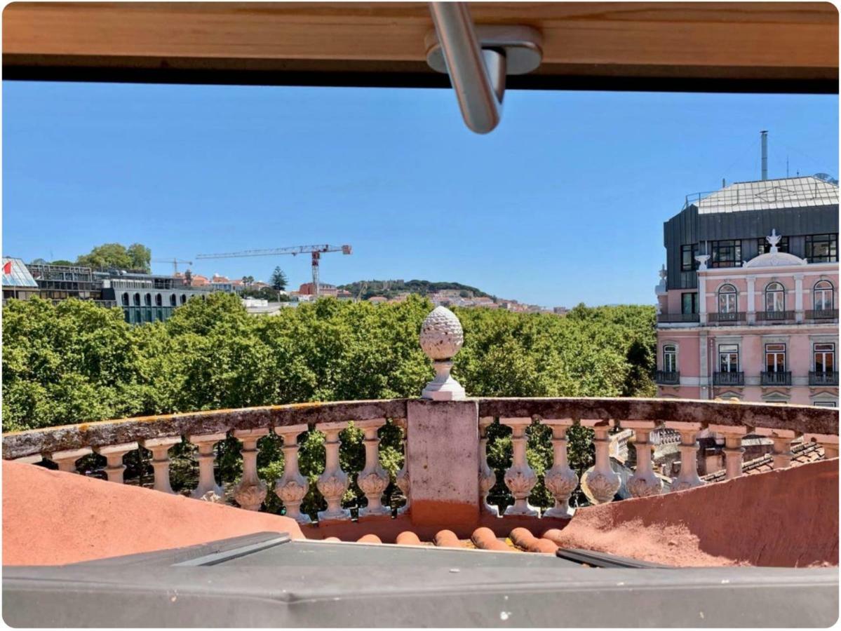 Charming Sunny Penthouse Appartement