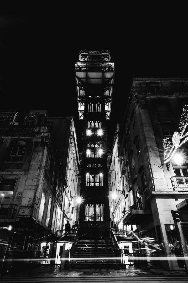 Downtown Flats *