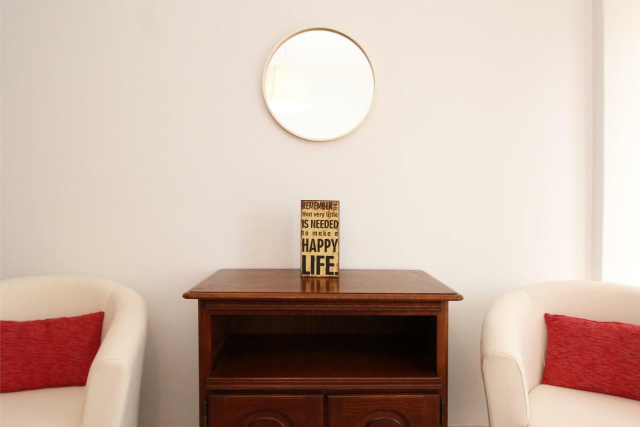 Poppy House In Anjos Appartement