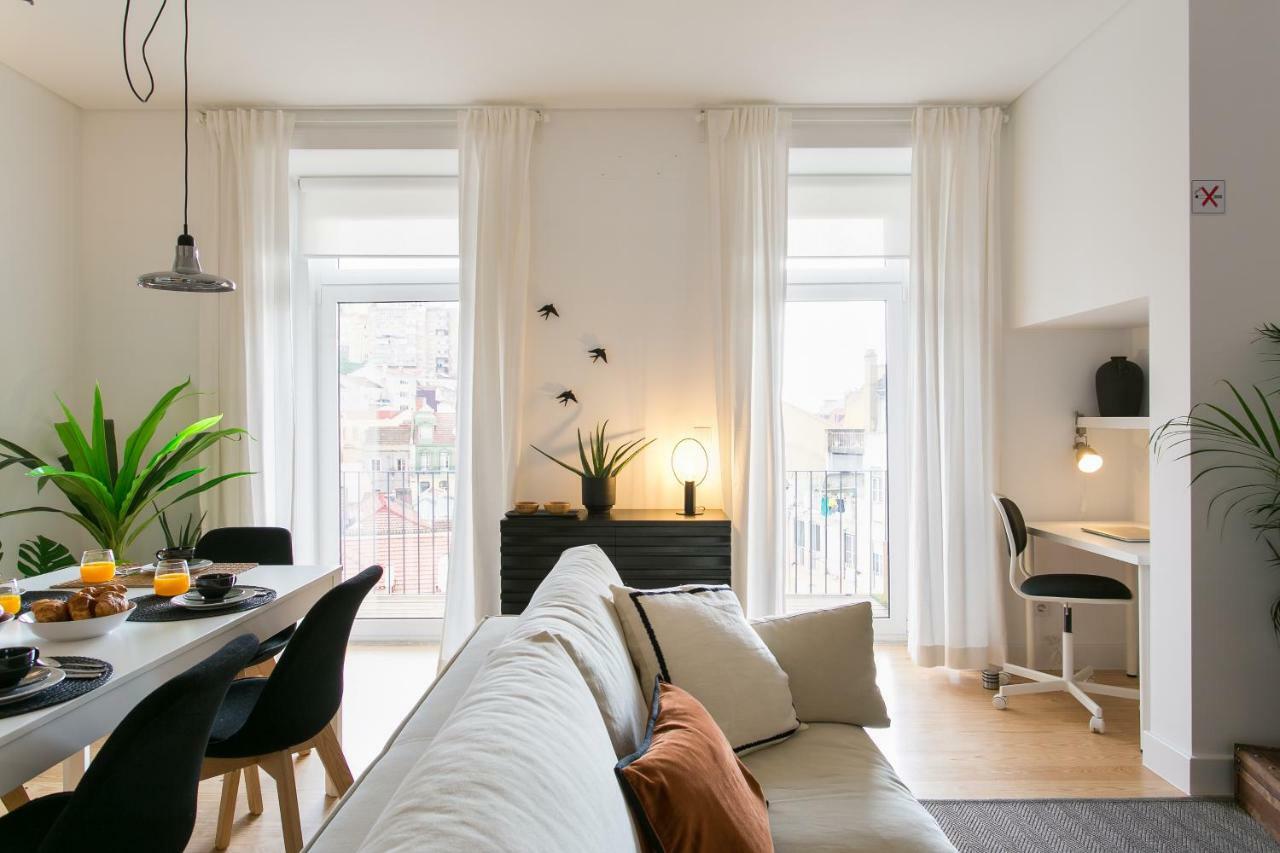 Altido Elegant Deluxe Apartment&altido Luxurious 3-bedroom Apt With Terrace In Intendente Lissabon