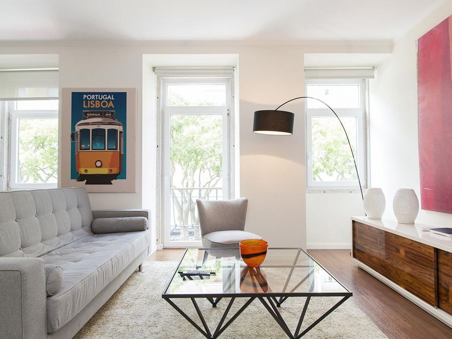 Appartement Joivy Stunning 3br Apt With Balcony, Nearby Saldanha Subway & Ist