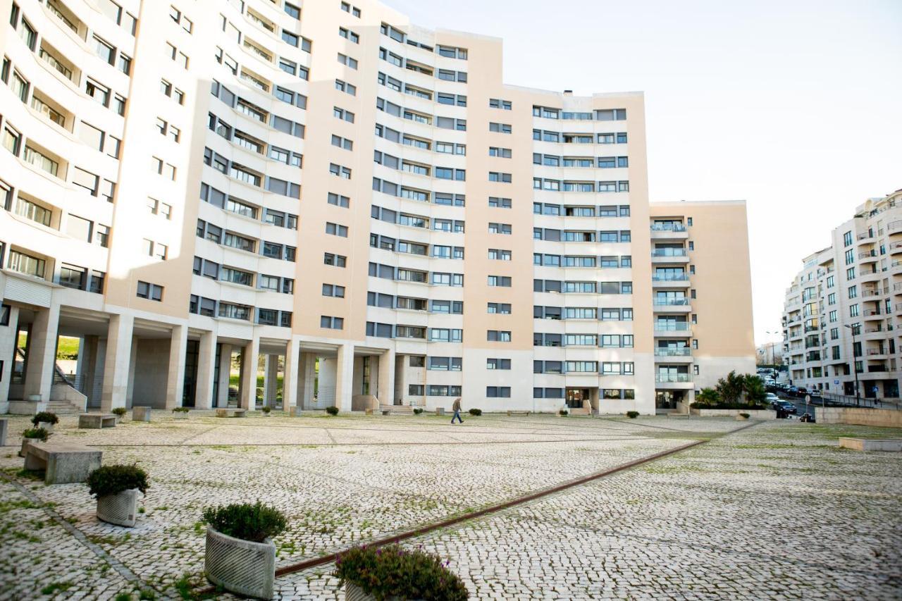 Ideal 2 Lissabon