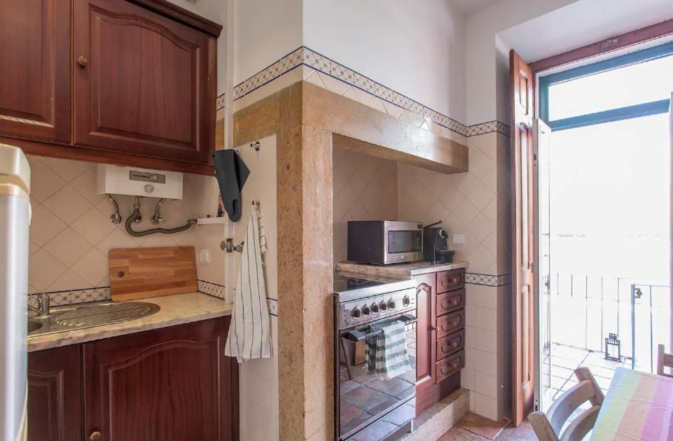 Apartment Gorgeous River View In Alfama
