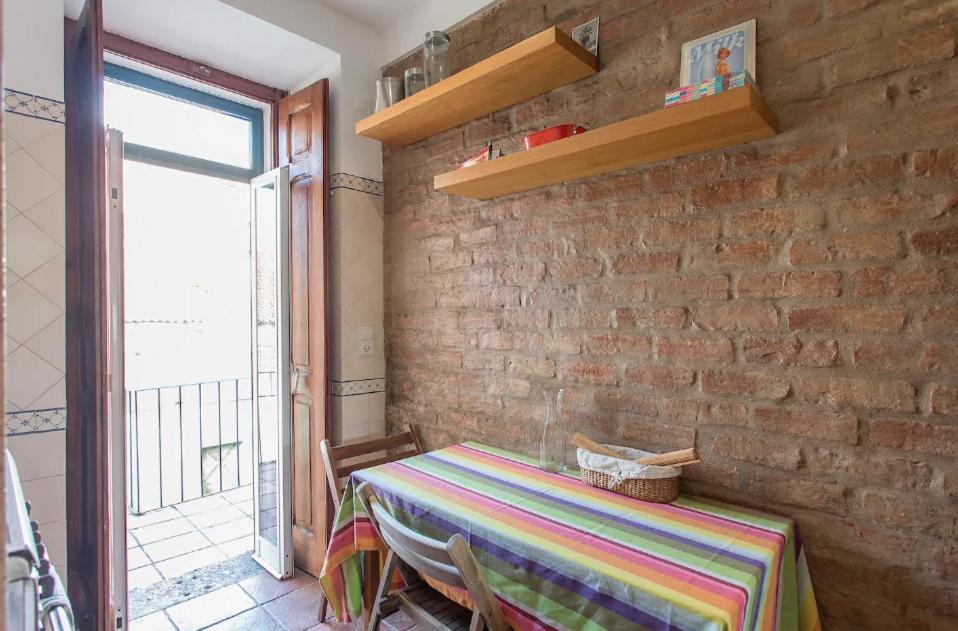 Apartment Gorgeous River View In Alfama Lissabon