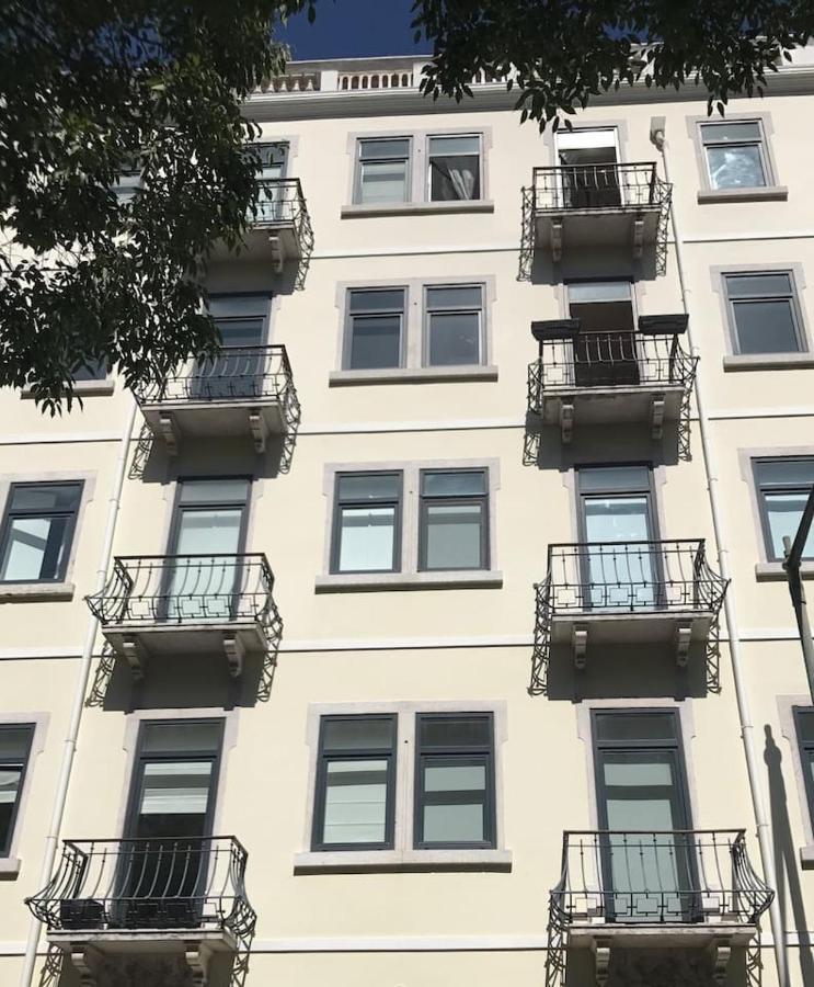 Luxury Part Of The - Modern With Airconditioning - Near Subway Lisboa