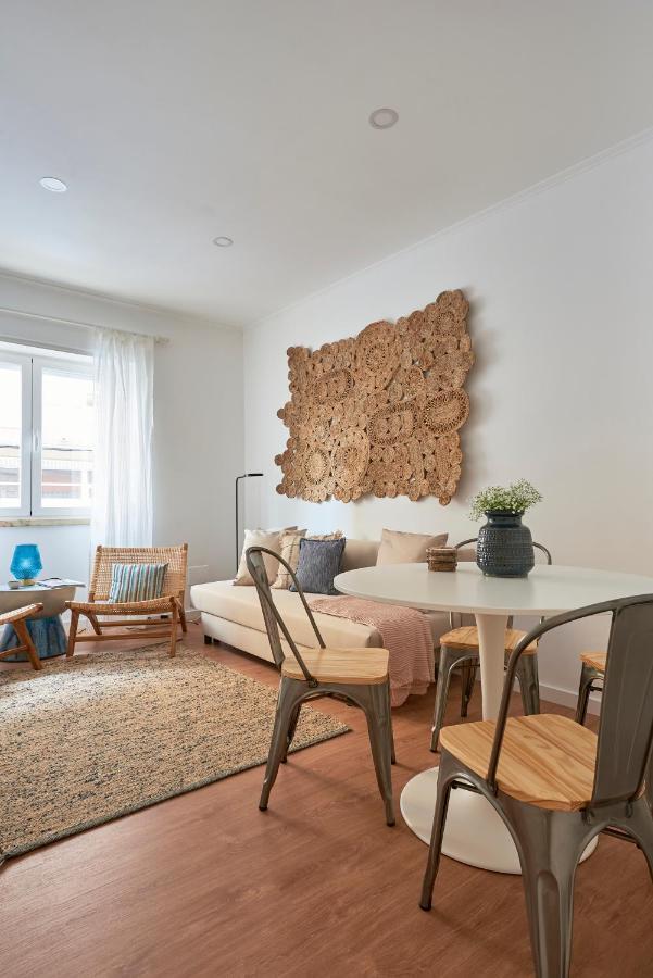 Appartement Belém Light Filled With Patio, By Timecooler *
