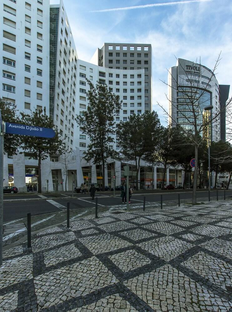 In Oriente 25 - Parque Nacoes 4*