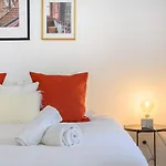 GuestReady - Modern loft at Graça