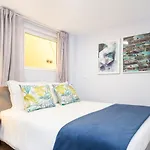 Perfect 1 Bed In Chiado With Aircon