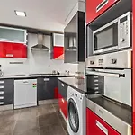 Stunning 2 Bedroom Apartment near Belém
