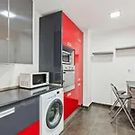 Stunning 2 Bedroom Apartment near Belém