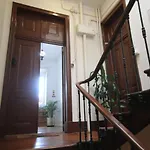 Romantic Chiado 7 -Private Small Single Room With No Outside Window