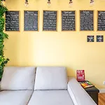We Love F. Tourists - Hostel