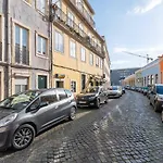 Urban & Trendy Duplex Close To Lx Factory By Trip2Portugal