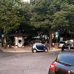 Triplex With Garage - Praca Das Flores