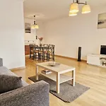 Apartments Near Parque Das Nacoes
