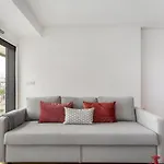 Whome Urban Retreat W/Parking, Elevator & Ac By Benfica Stadium