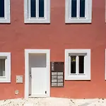 Pardal Rc B - Stylish Studio In Alcantara With Free Parking Nearby