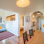 Traditional Vila Gomes - Lisbon\'S Oasis
