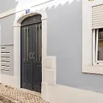 Av. da Liberdade - Bright&Newly Renovated Apartment