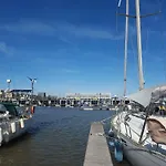 Private Yacht, We Love Our Guests