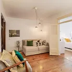 Romantic Gem In Santos