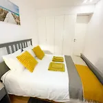 Lisbon Charming Santos Apartment W/ Patio