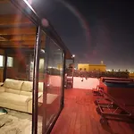 Sunny Private Rooftop Sauna & Hot Tub By Bentobox
