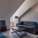 8 Building Apartments