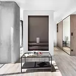 Amazing Central Studio With Balcony & Gym 1