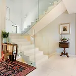 Duque House - Private Luxury