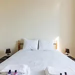 Very Sunny Apartment With Large Balcony 3Rd Floor