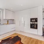 Luxe Penthouse - Lisbon & Taje View | By Airnest