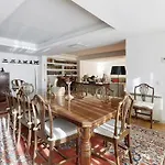 Elegant Flat