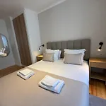 C1 Remodeld Beautiful Charming 2Br Apartment - Bairro Alto
