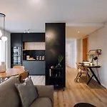 Oliveira - 1 Bedroom, Parking In Parque Das Nacoes