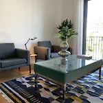 Mm1 Central Lisbon With Castle View And Free Parking!