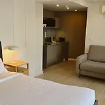 Olala Lisbon Oriente Suites I