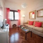 Flower Court - Guest House