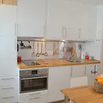 Tp Factory 15, Lisbon Apartment