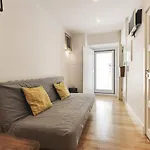 Bairro Alto Duplex By Homing